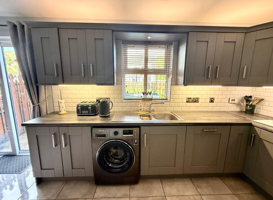 Ivy Mead Mews, Waterside, Derry, BT47 3FH