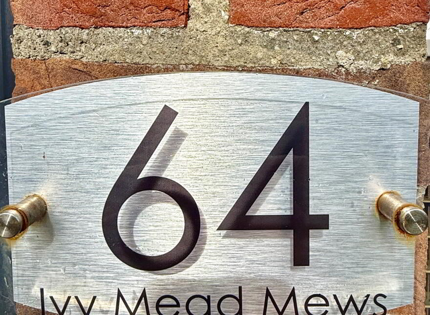 Ivy Mead Mews, Waterside, Derry, BT47 3FH