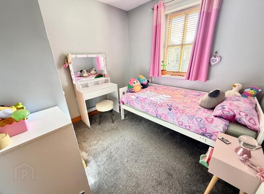 Ivy Mead Mews, Waterside, Derry, BT47 3FH