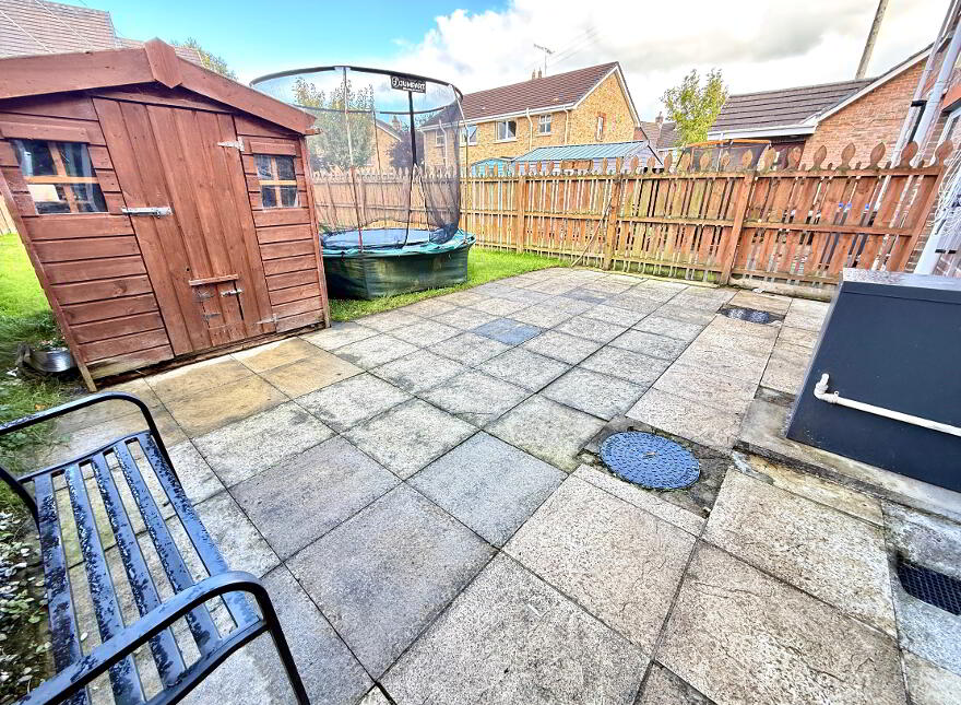 Ivy Mead Mews, Waterside, Derry, BT47 3FH