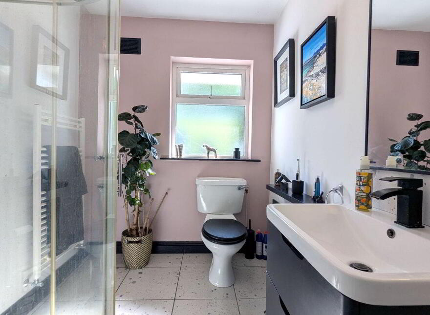 1 Quay Road, Ramstown, Fethard-On-Sea, Y34E438