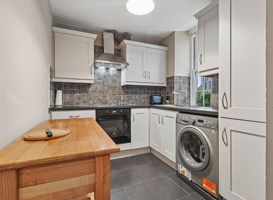 Apartment 9 Beechmount 49 Glasnevin Hill, Dublin 9, D09KP02