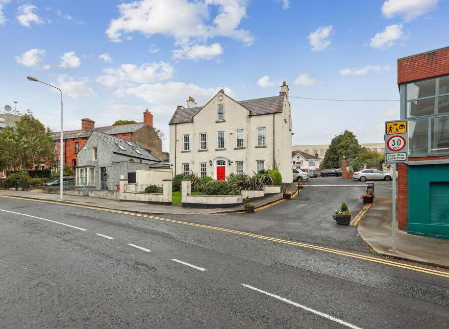 Apartment 9 Beechmount 49 Glasnevin Hill, Dublin 9, D09KP02