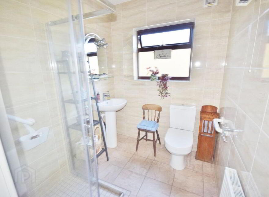 Lower Mall, Glin, V94FW2X