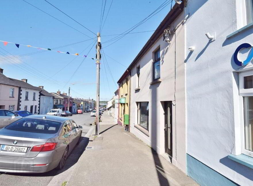 Lower Mall, Glin, V94FW2X