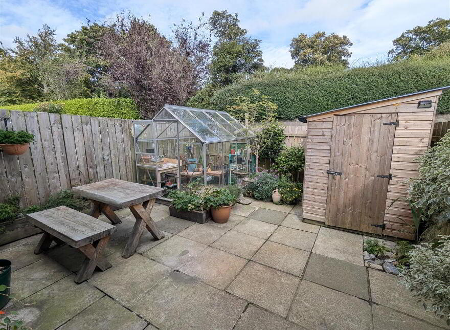 16 Roden Court, Bryansford, Newcastle, BT33 0RE