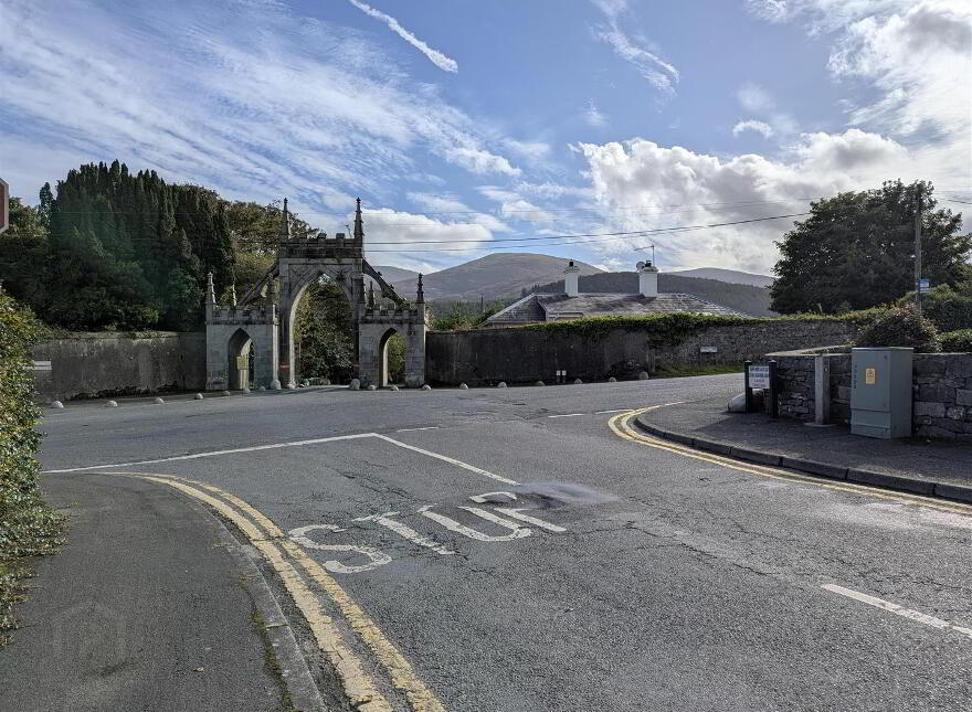 16 Roden Court, Bryansford, Newcastle, BT33 0RE