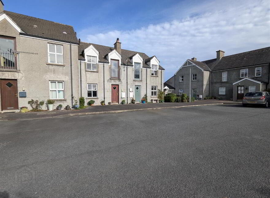 16 Roden Court, Bryansford, Newcastle, BT33 0RE