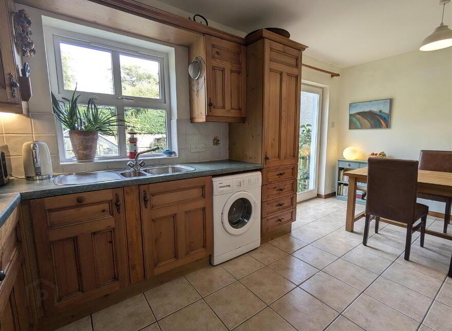 16 Roden Court, Bryansford, Newcastle, BT33 0RE