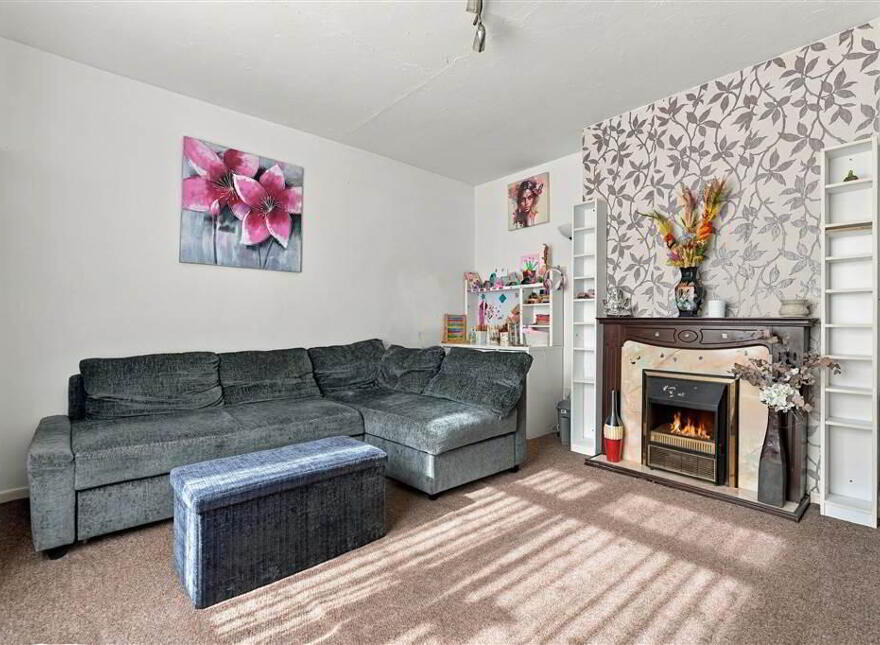 27 Glenariff Crescent, Ballymena, BT43 6ET