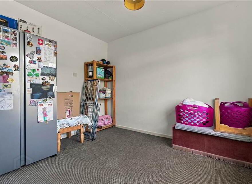 27 Glenariff Crescent, Ballymena, BT43 6ET