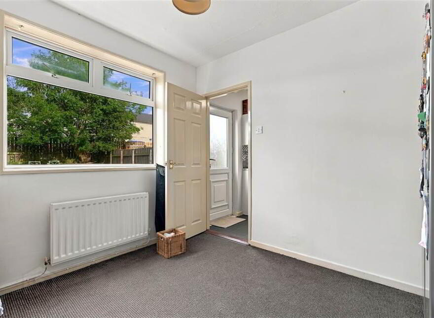 27 Glenariff Crescent, Ballymena, BT43 6ET