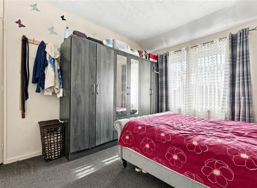 27 Glenariff Crescent, Ballymena, BT43 6ET