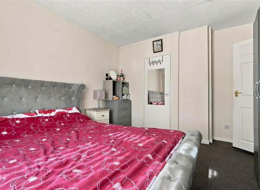 27 Glenariff Crescent, Ballymena, BT43 6ET