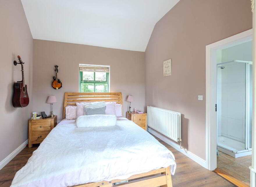 Corradownan, Arva, Cavan Town, H12PX94