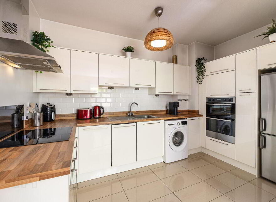 2 Augustine Court, Saint Augustine Street, Dublin 8, D08HV57