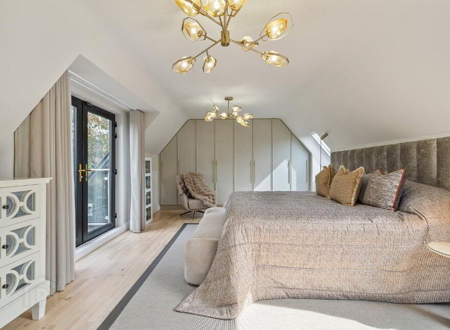 Entwood, Bailick Avenue, Midleton, P25T296