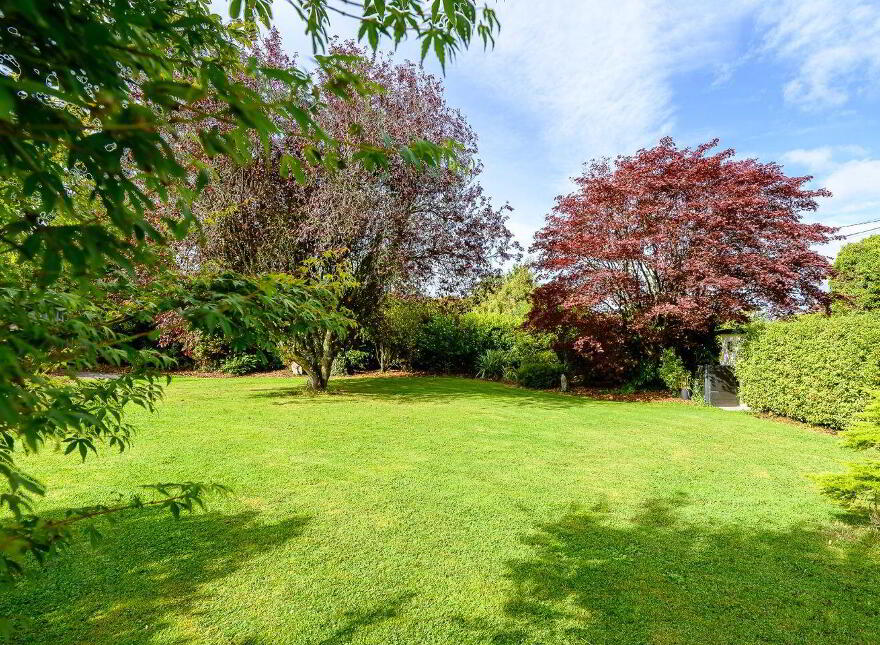 Entwood, Bailick Avenue, Midleton, P25T296