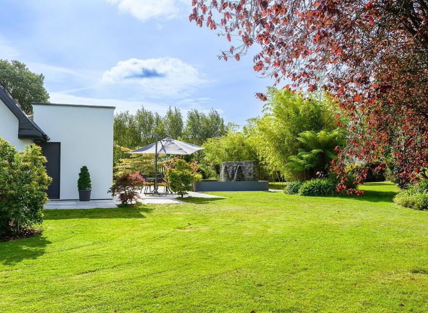 Entwood, Bailick Avenue, Midleton, P25T296
