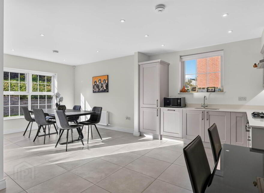 22 Mealough Place, Carryduff, Belfast, BT8 8SL