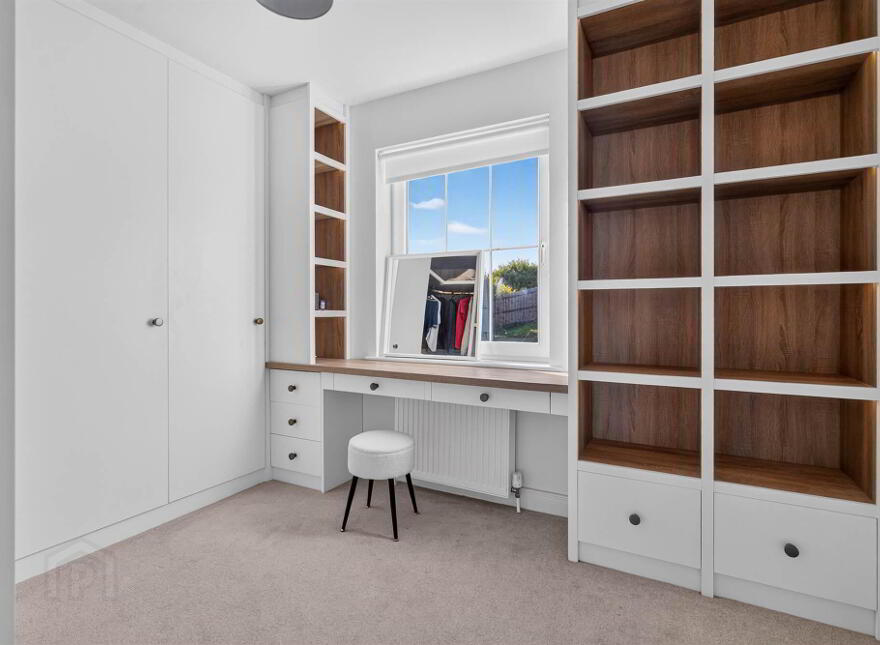 22 Mealough Place, Carryduff, Belfast, BT8 8SL