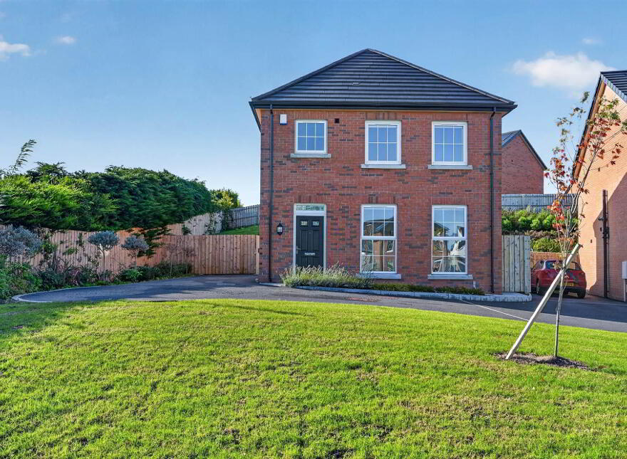 22 Mealough Place, Carryduff, Belfast, BT8 8SL