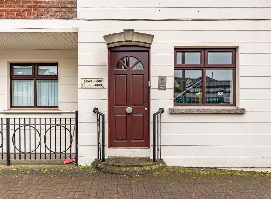 12 Normandy Court, Dundonald, Belfast, BT16 2LA
