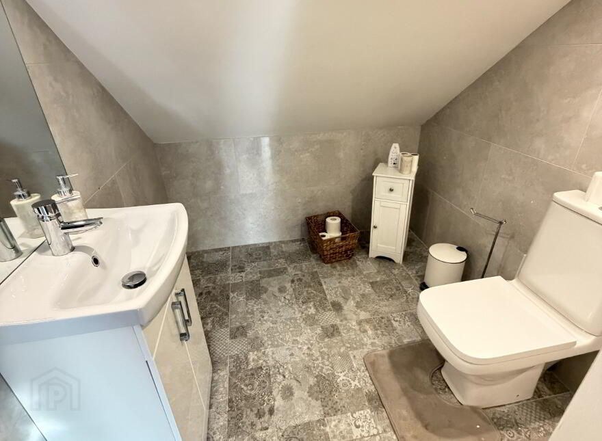10b Newtown Road, Cloughogue, Newry, BT35 8NN