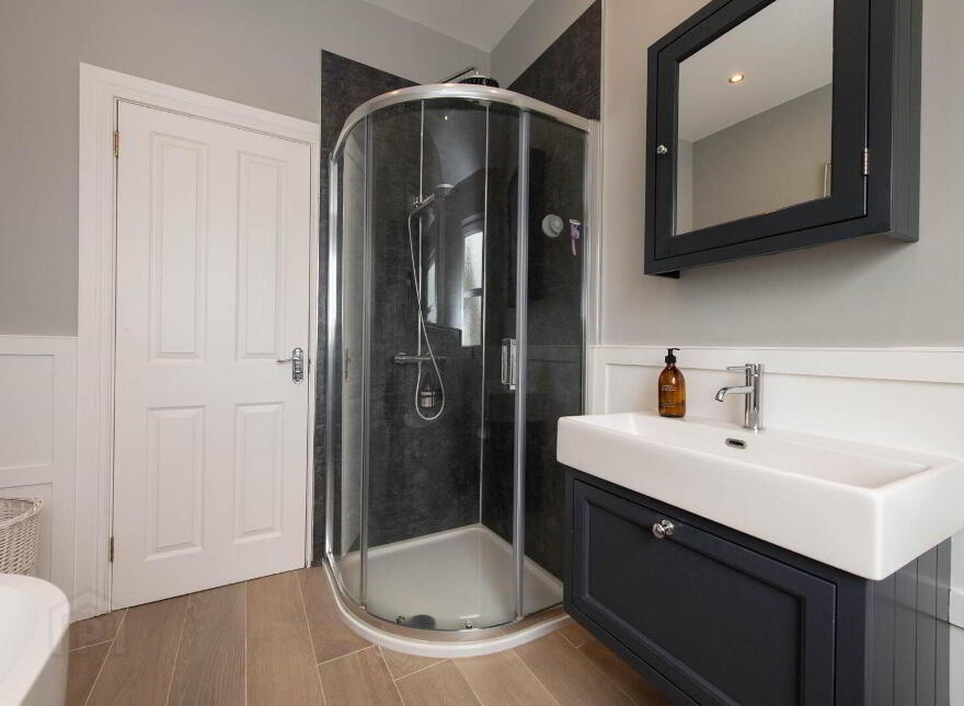 "Leahurst", 29 Upper Station Road, Greenisland, Carrickfergus, BT38 8RA