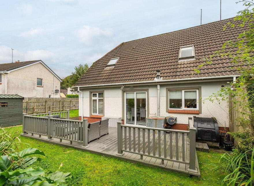 40 College Park, Letterkenny, F92D4V6