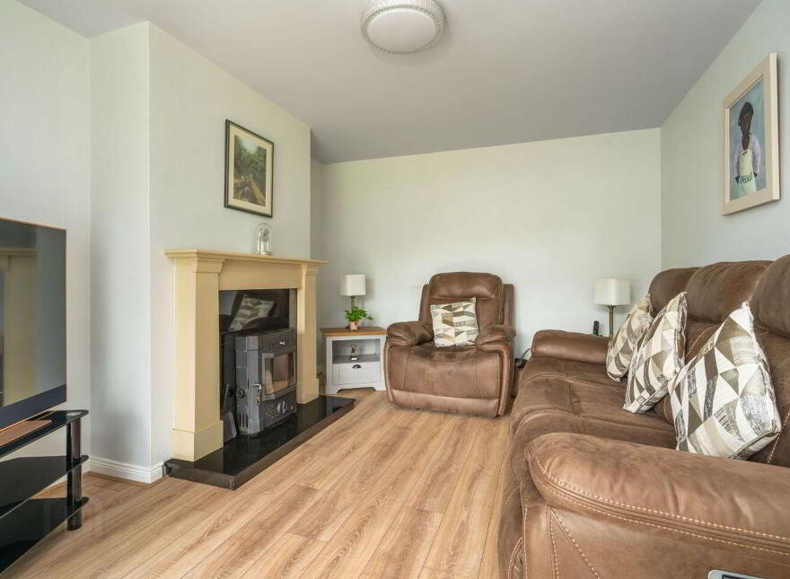 40 College Park, Letterkenny, F92D4V6
