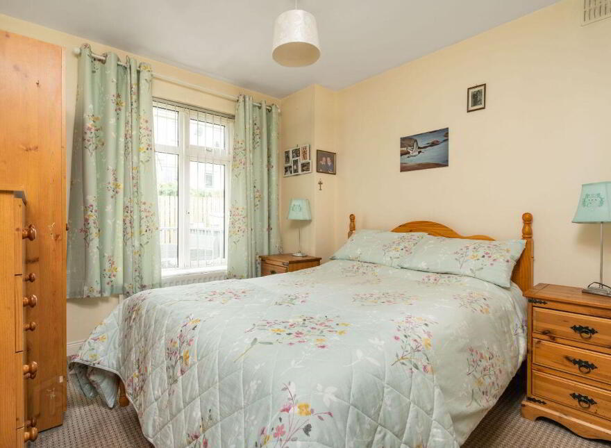 40 College Park, Letterkenny, F92D4V6