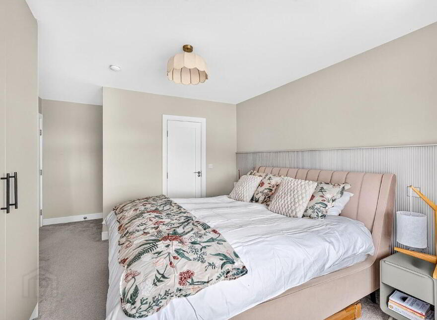 12 Silverbrook Way, Silverbrook, Tullamore, R35V5R3