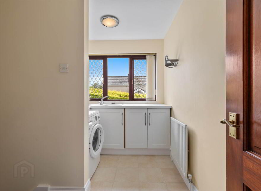 204a Ardglass Road, Downpatrick, BT30 7EB