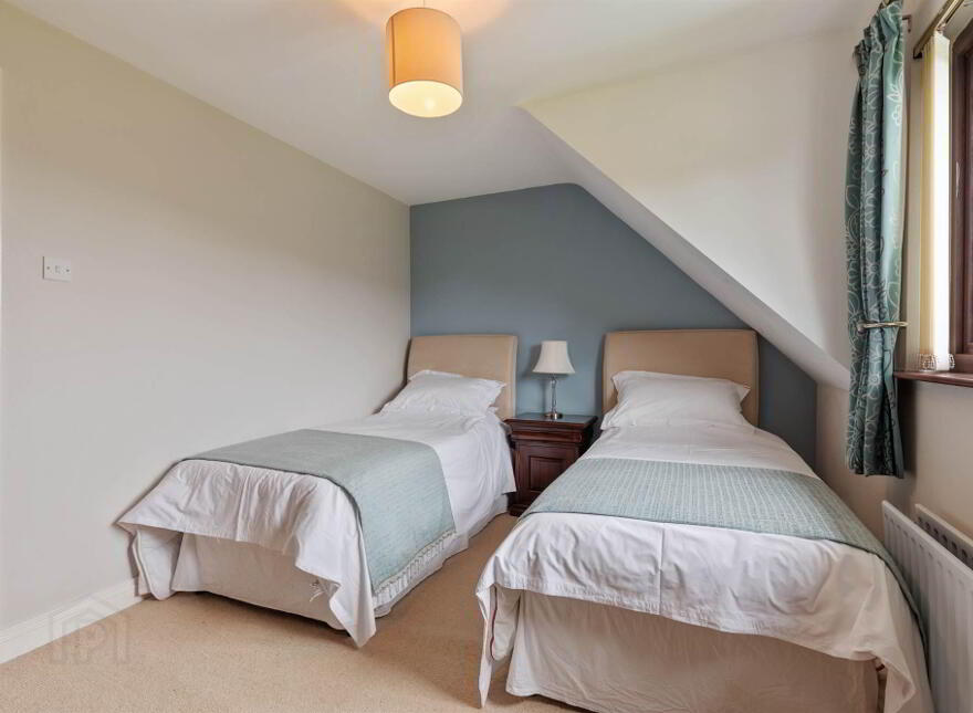 204a Ardglass Road, Downpatrick, BT30 7EB