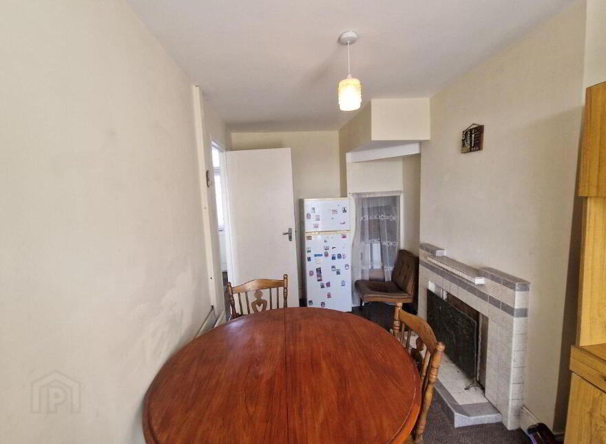 141 Blarney Street, Sunday's Well, T23K0W2