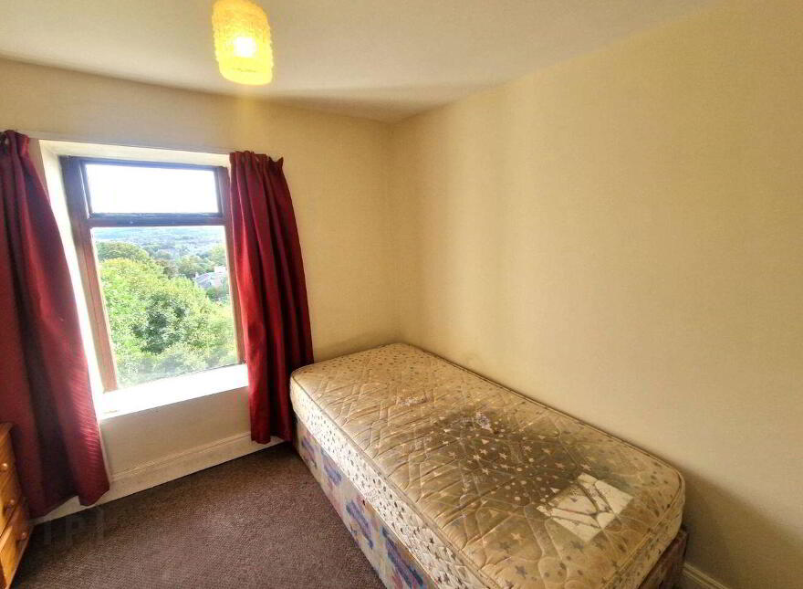 141 Blarney Street, Sunday's Well, T23K0W2