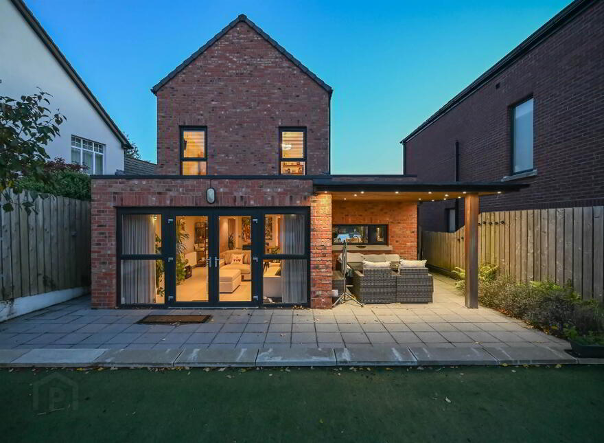 4 Milecross Manor, Newtownards, BT23 4ZW