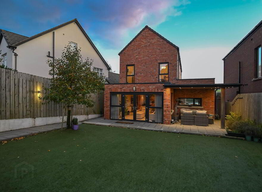 4 Milecross Manor, Newtownards, BT23 4ZW