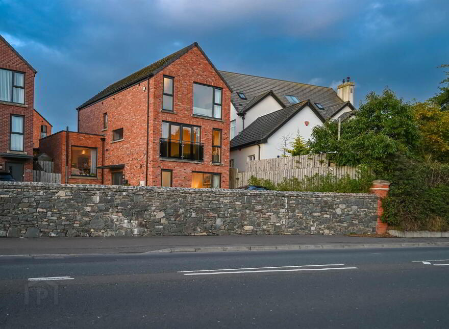 4 Milecross Manor, Newtownards, BT23 4ZW