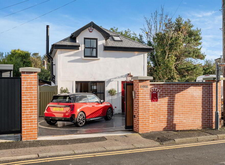 1009a Upper Newtownards Road, Dundonald, Belfast, BT16 1RN