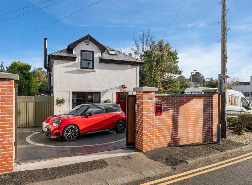 1009a Upper Newtownards Road, Dundonald, Belfast, BT16 1RN
