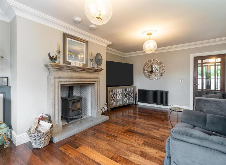 1009a Upper Newtownards Road, Dundonald, Belfast, BT16 1RN