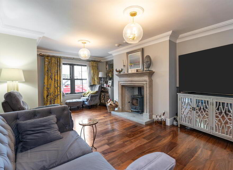 1009a Upper Newtownards Road, Dundonald, Belfast, BT16 1RN