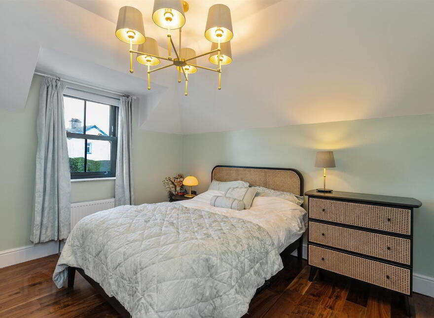 1009a Upper Newtownards Road, Dundonald, Belfast, BT16 1RN