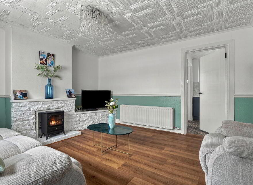8 Bruce Avenue, Comber, BT23 5BW