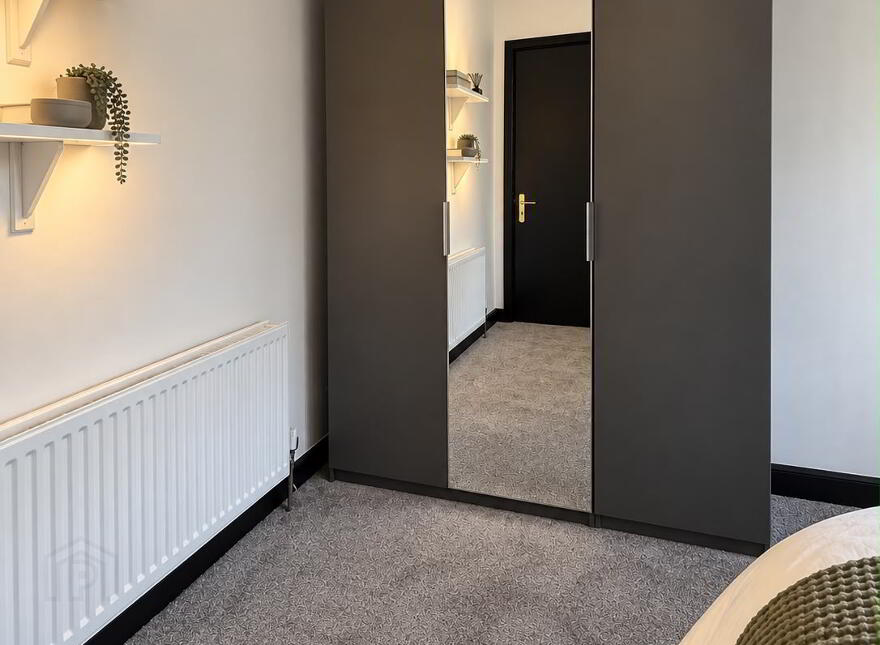 ROOMS AVAILABLE NOW, Stranmillis Gardens, Belfast, BT9 5AS