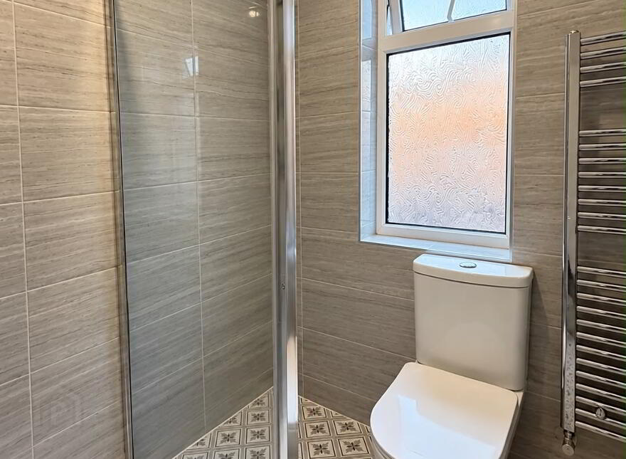 ROOMS AVAILABLE NOW, Stranmillis Gardens, Belfast, BT9 5AS