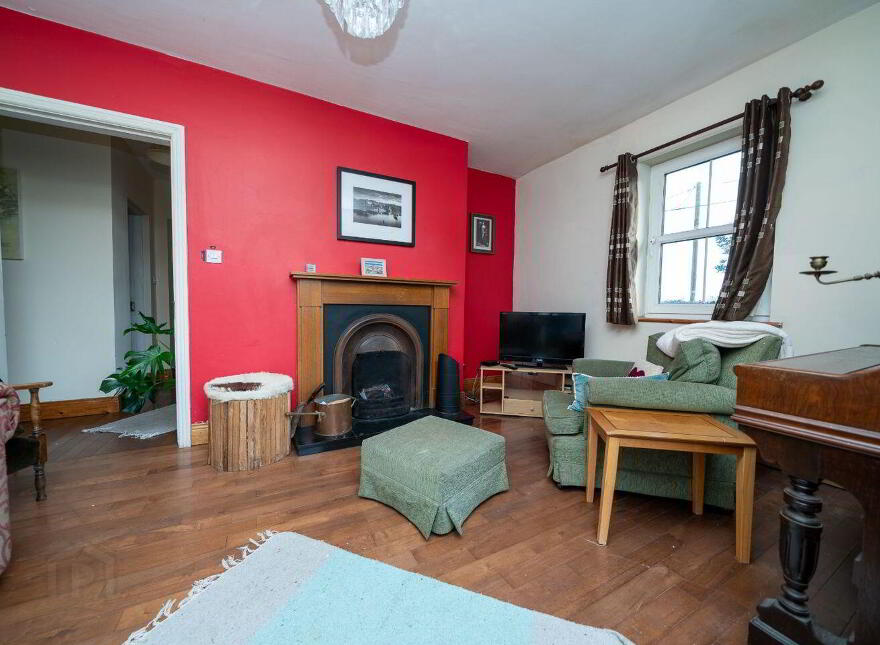 Coolkirky, Riverstick, Ballymartle, P43EK49