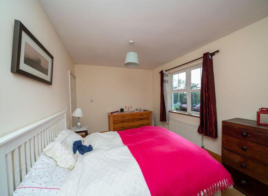 Coolkirky, Riverstick, Ballymartle, P43EK49